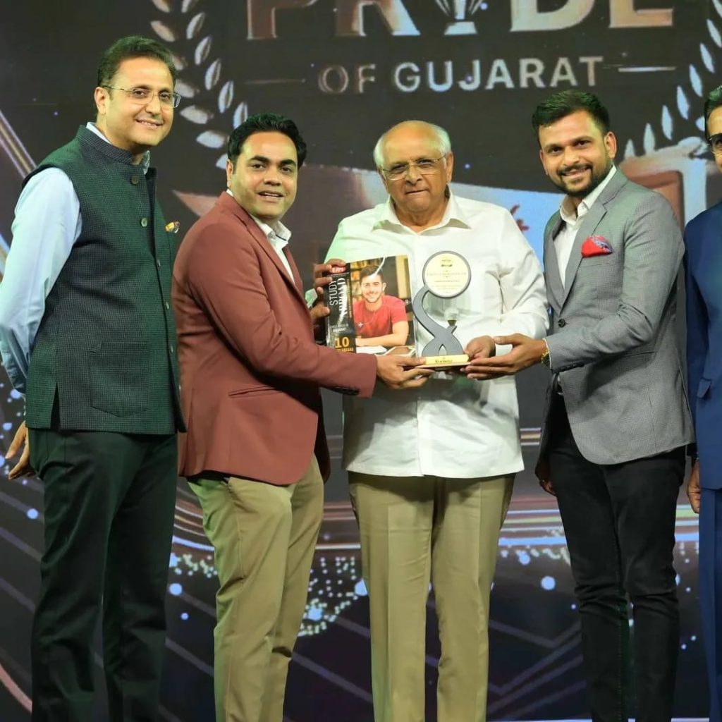 ESPI award of Credible Study Abroad Player in Central Gujarat